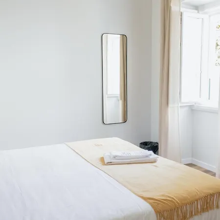 ベッド・アンド・ブレックファスト Dear - 5*